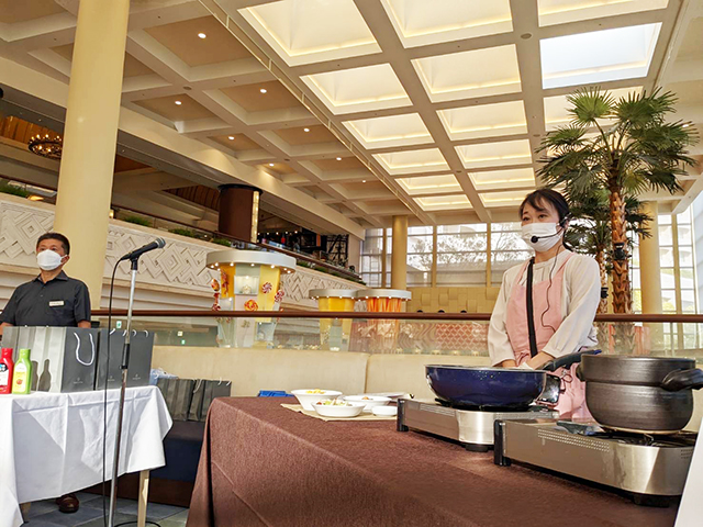 シェラトン・グランデ・トーキョーベイ・ホテルの韓国料理クッキングセミナー