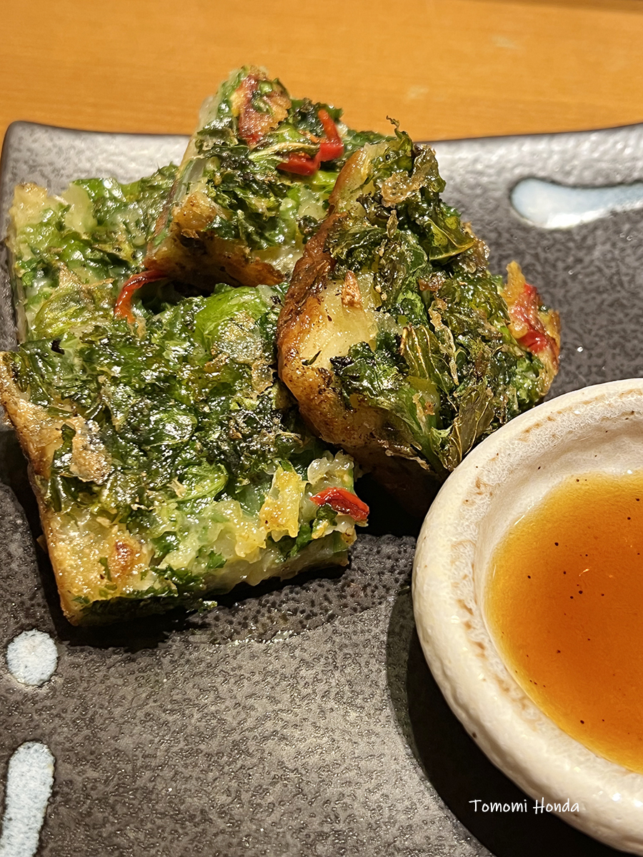 スランジェ新宿高島屋店：春野菜のタッカンマリ（ケールと海鮮のチヂミ）